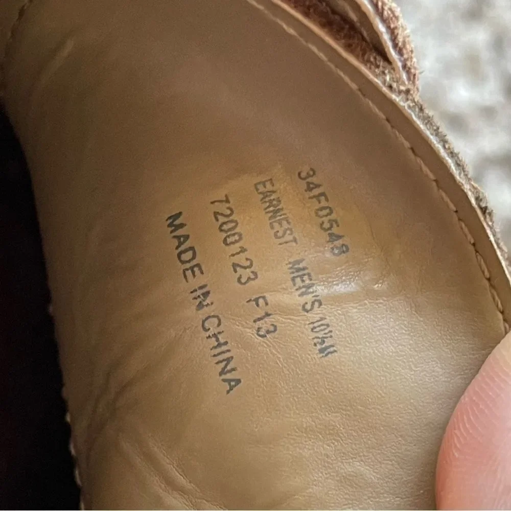 Men's Calvin Klein Shoes - size 10.5 Brown Suede Leather Chukka Boots